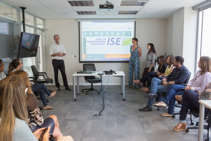 Grupo de voluntários do Rio de Janeiro